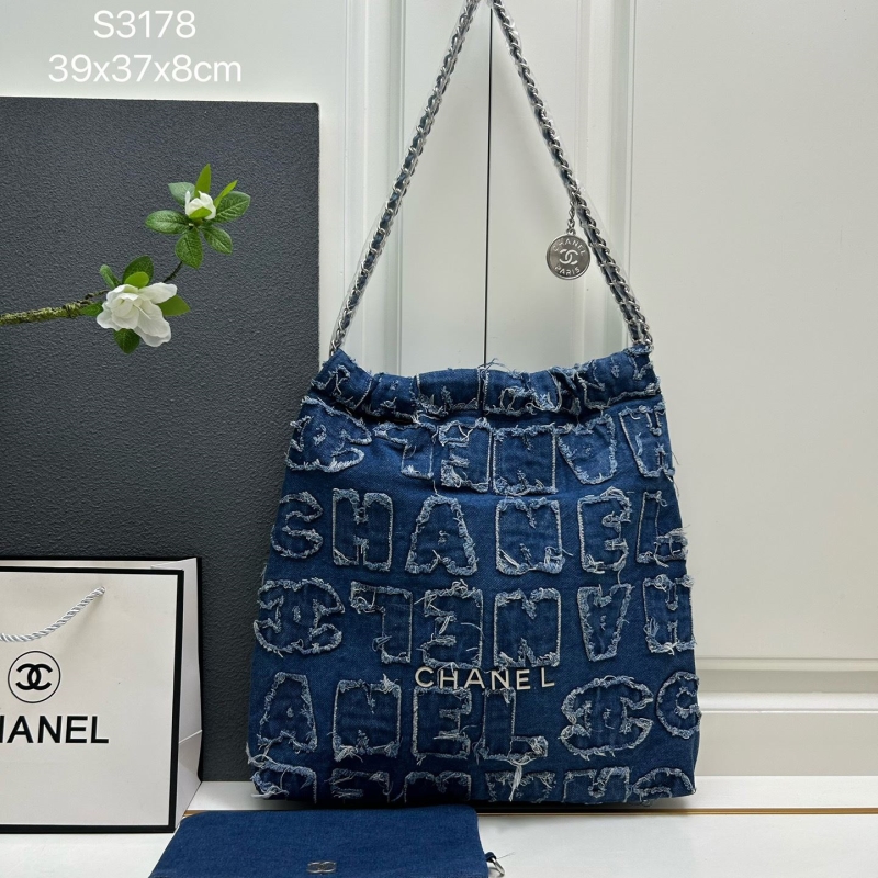 Ch**el hobo 22 bags